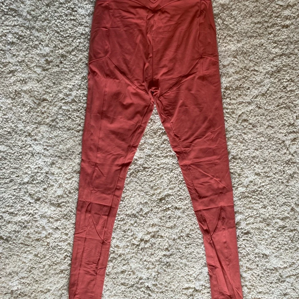 Gymshark Legacy Panel Leggings in Brick Red - Picture 1 of 2
